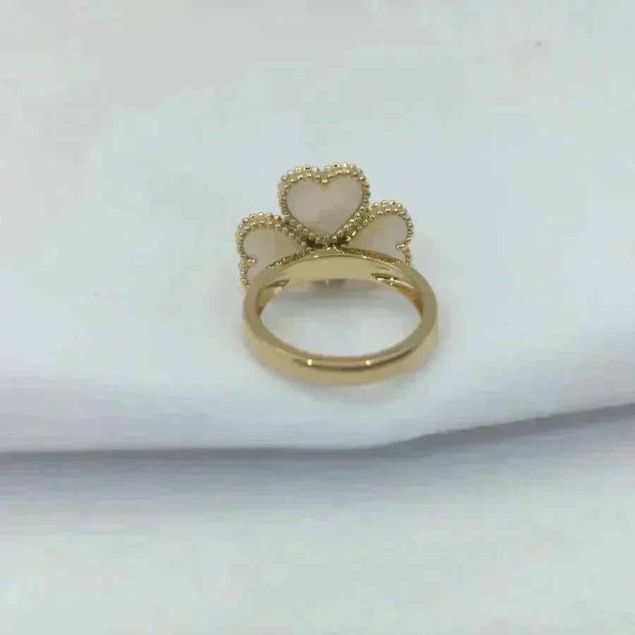 [⭐Clover Jewelry]SWEET CLOVER WHITE MOP RING