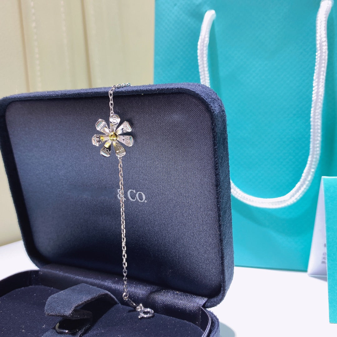 [Clover Jewelry]FLOWER RETURN TO TIF BRACELET