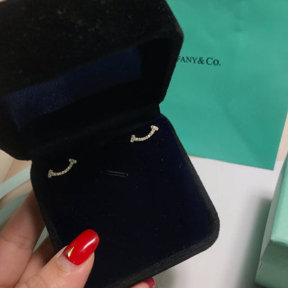 [Clover Jewelry]SMILE DIAMOND EARRINGS