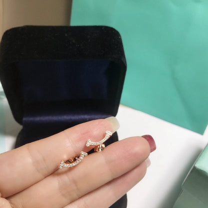 [Clover Jewelry]SMILE DIAMOND EARRINGS