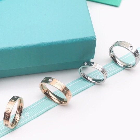 [Clover Jewelry]THREE-DIAMOND RING