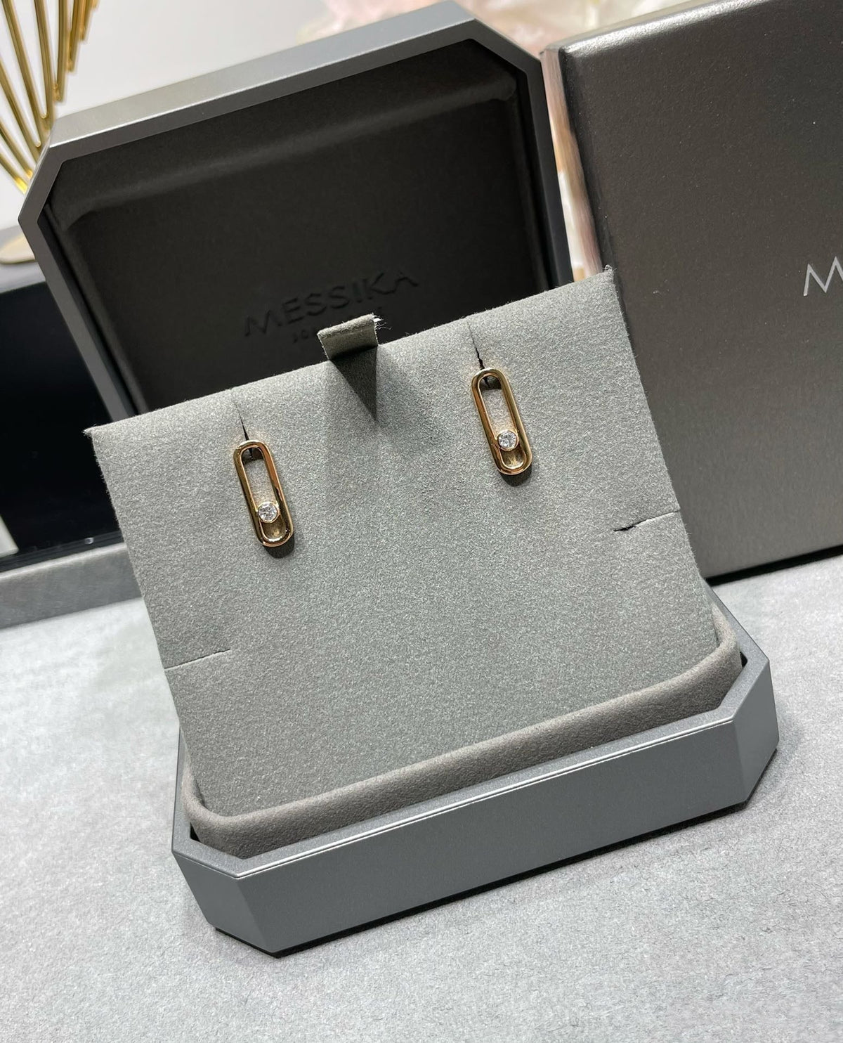 [⭐Clover Jewelry]MOVE UNO SMALL 1 DIAMOND EARRINGS