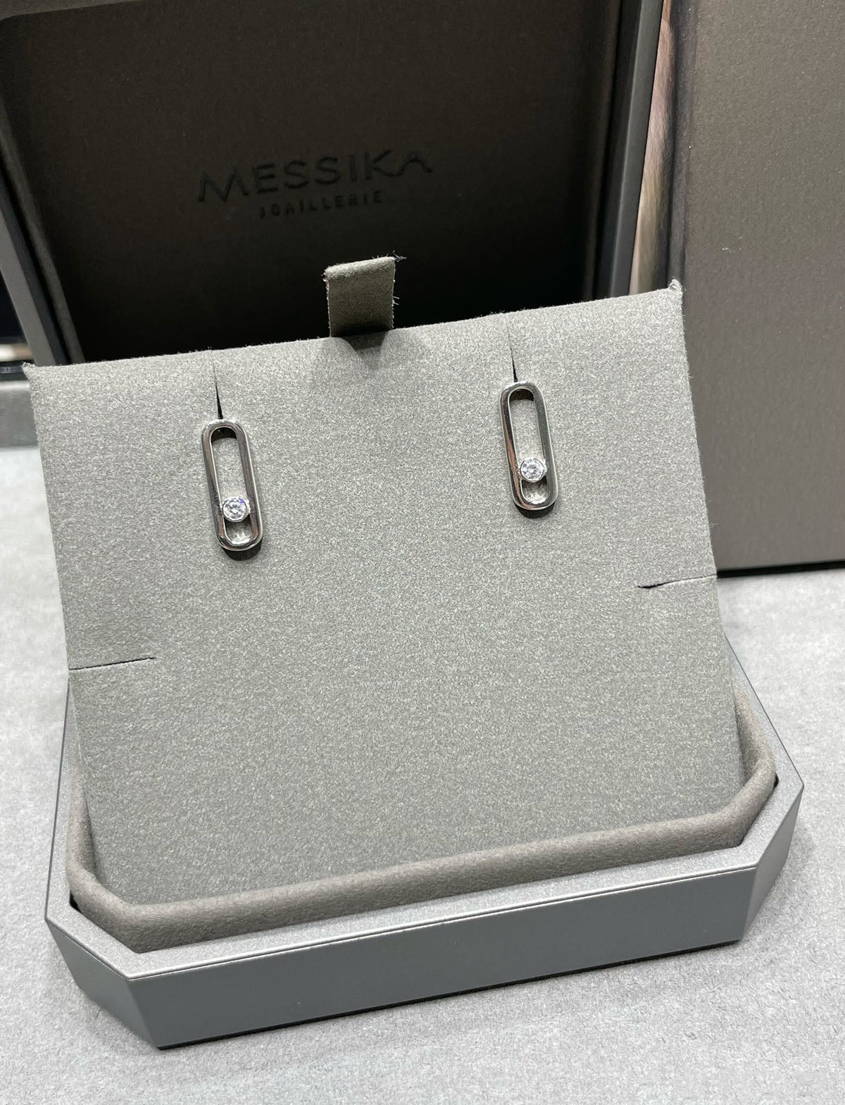 [⭐Clover Jewelry]MOVE UNO SMALL 1 DIAMOND EARRINGS
