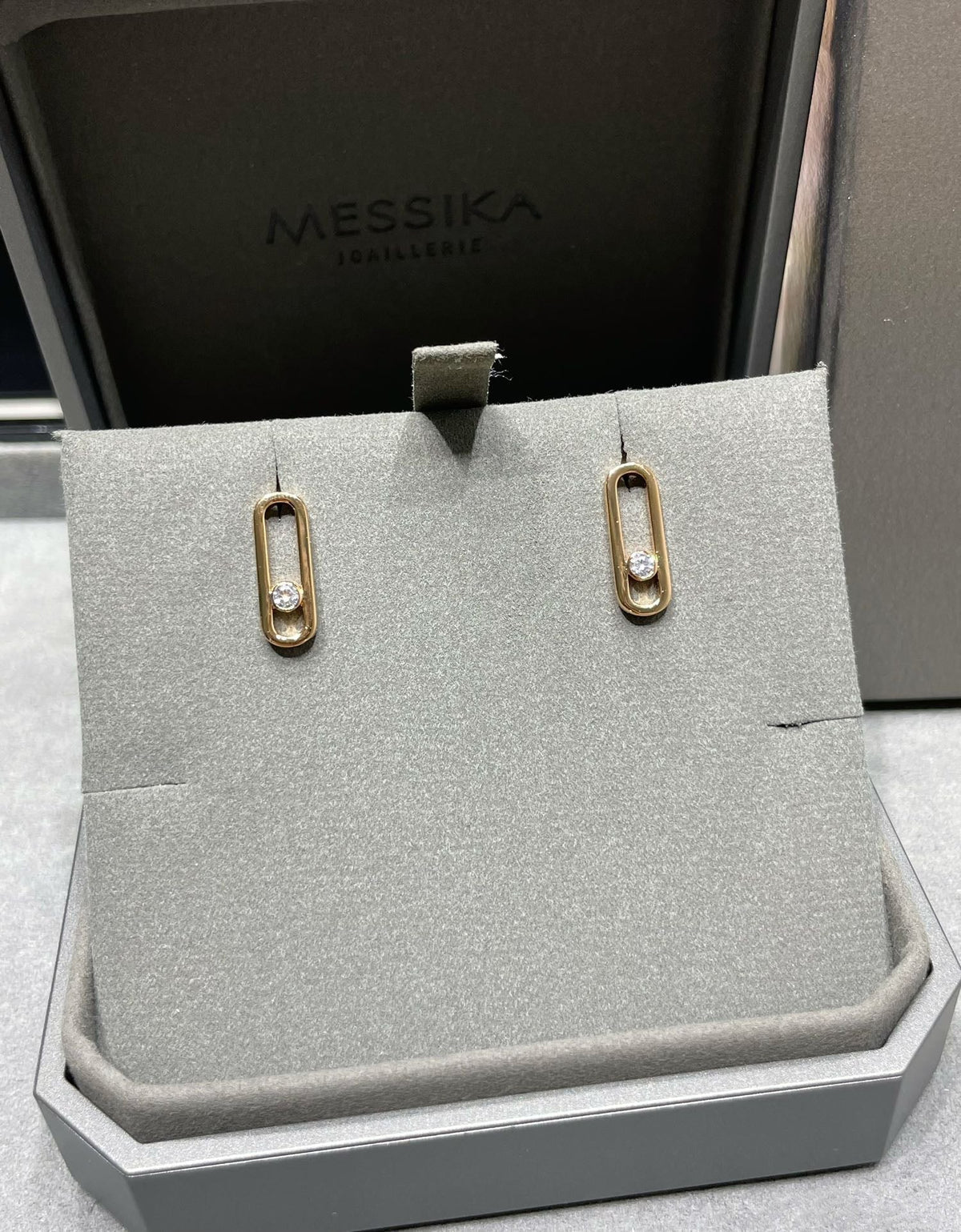 [⭐Clover Jewelry]MOVE UNO SMALL 1 DIAMOND EARRINGS