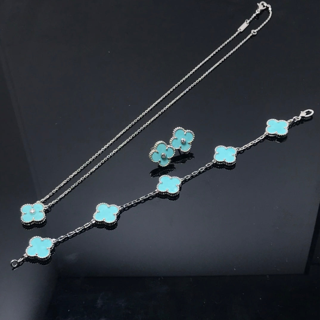 [⭐Clover Jewelry]CLOVER 1 DIAMOND BLUE SKY SILVER EARRINGS