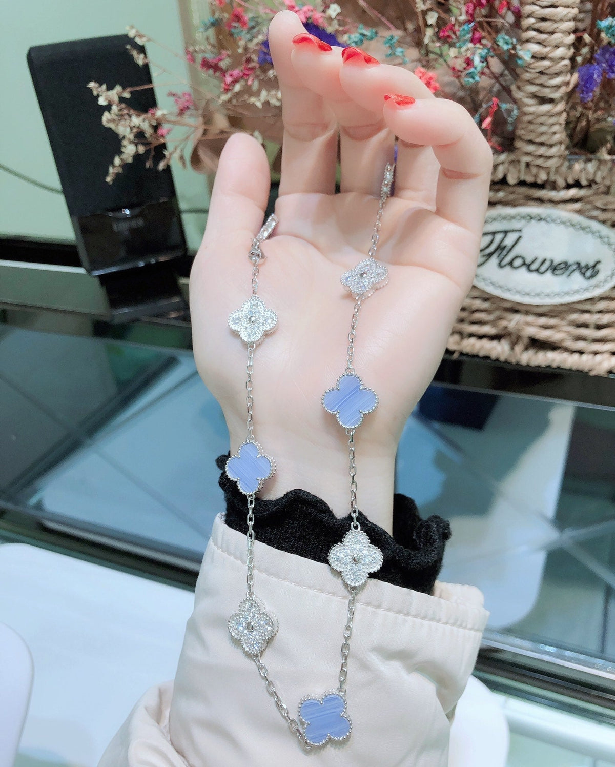 [⭐Clover Jewelry]CLOVER 10 MOTIFS CHALCEDONY DIAMONDS SILVER NECKLACE