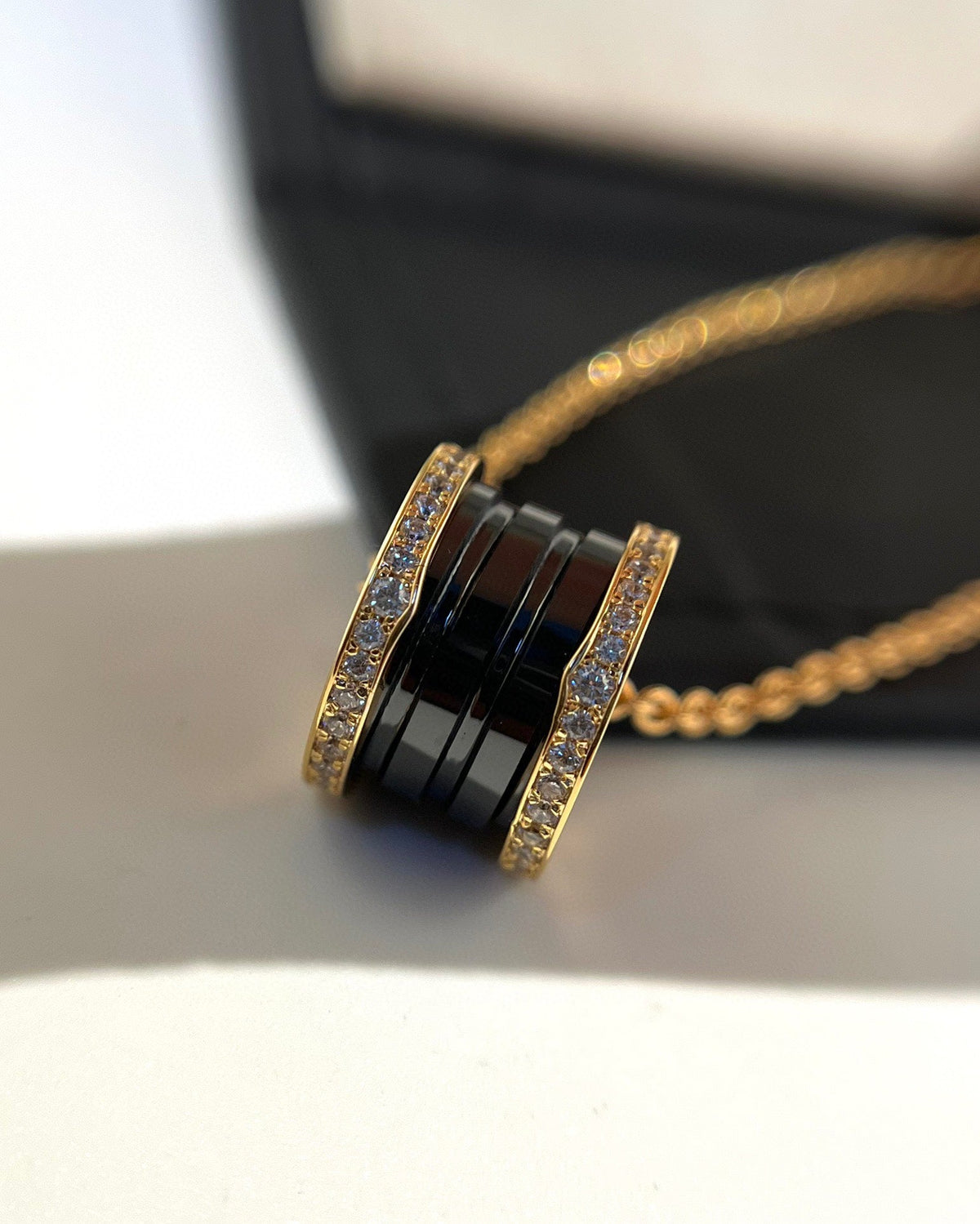 [⭐Clover Jewelry]ZERO 1 BLACK CERAMIC DIAMOND PINK GOLD NECKLACE