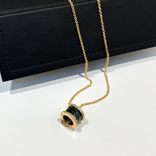 [⭐Clover Jewelry]ZERO 1 BLACK CERAMIC DIAMOND PINK GOLD NECKLACE